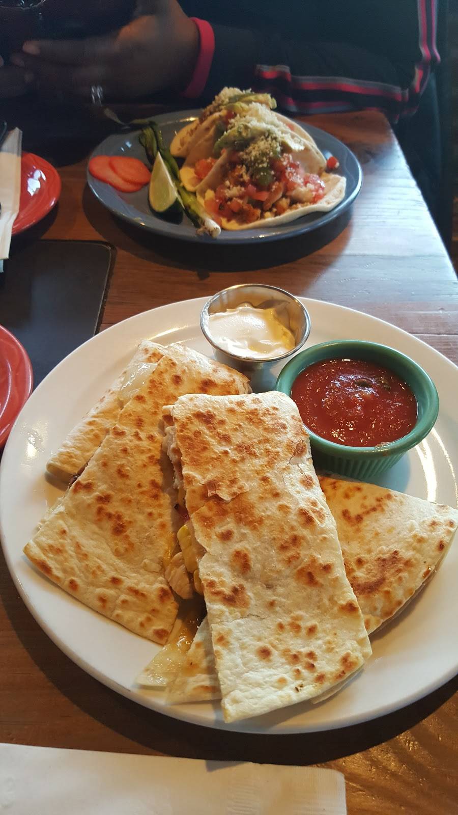 El Bufalo Tequila Bar & Kitchen | restaurant | 2921 ODonnell St, Baltimore, MD 21224, USA | 4108140594 OR +1 410-814-0594