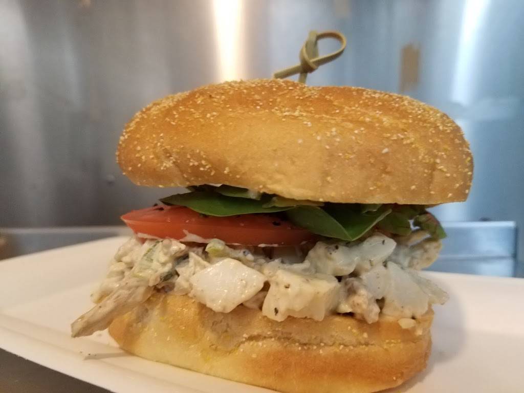 Bottle & Tap music cafe | restaurant | 11445 Coursey Blvd, Baton Rouge, LA 70816, USA | 2253004559 OR +1 225-300-4559