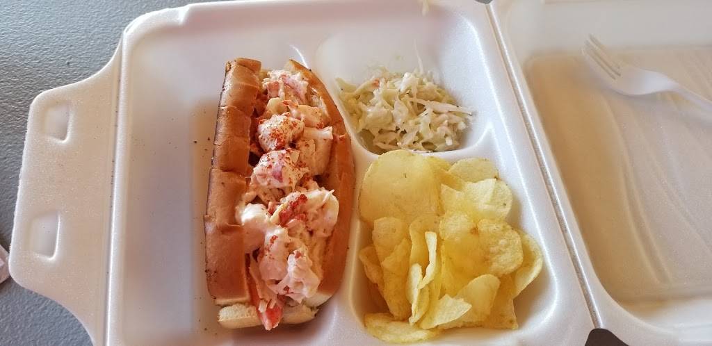 Yu Takeout | meal takeaway | 674 US-1, Hancock, ME 04640, USA | 2074120944 OR +1 207-412-0944