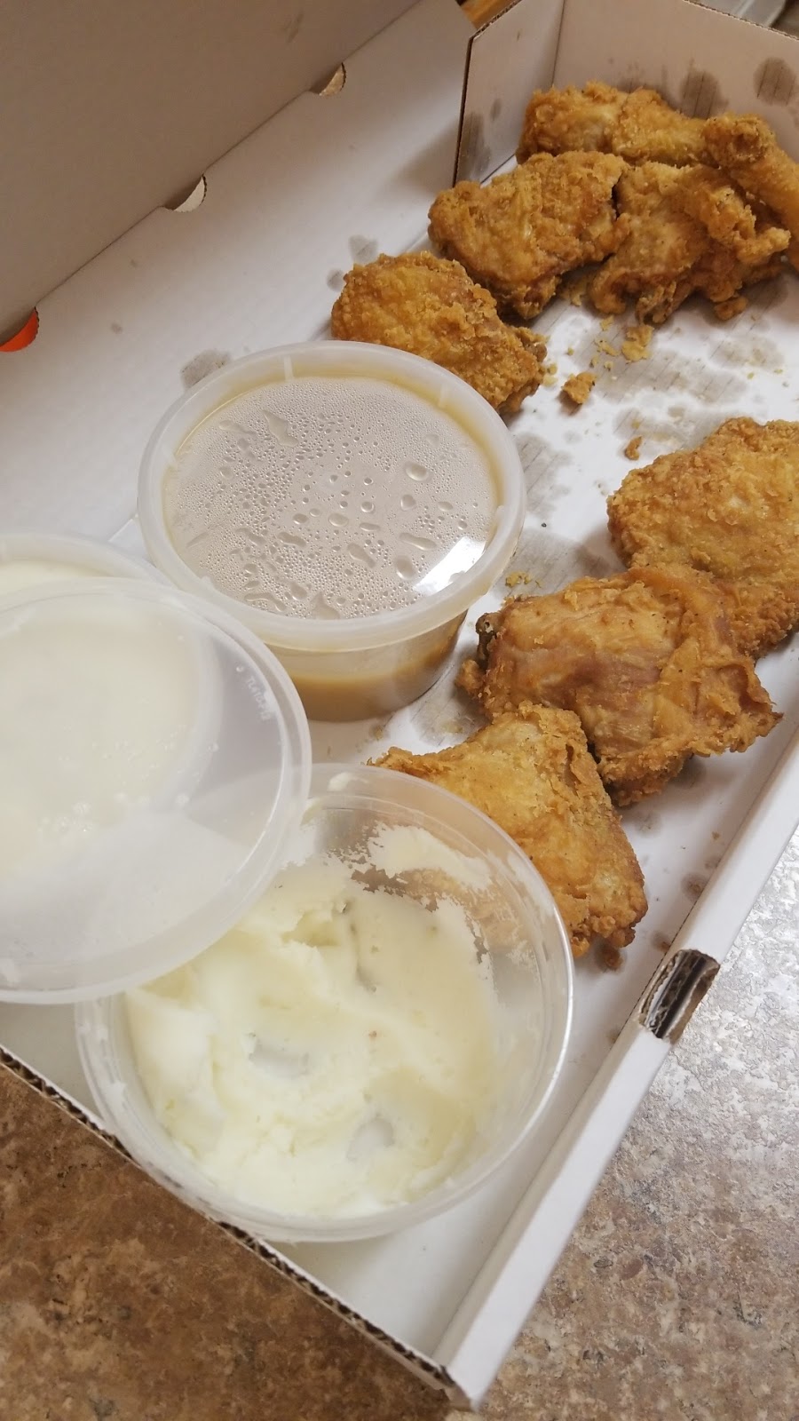 Cluckin Good Chicken & BBQ | restaurant | 3607 E 10th St, Sioux Falls, SD 57103, USA | 6053367260 OR +1 605-336-7260