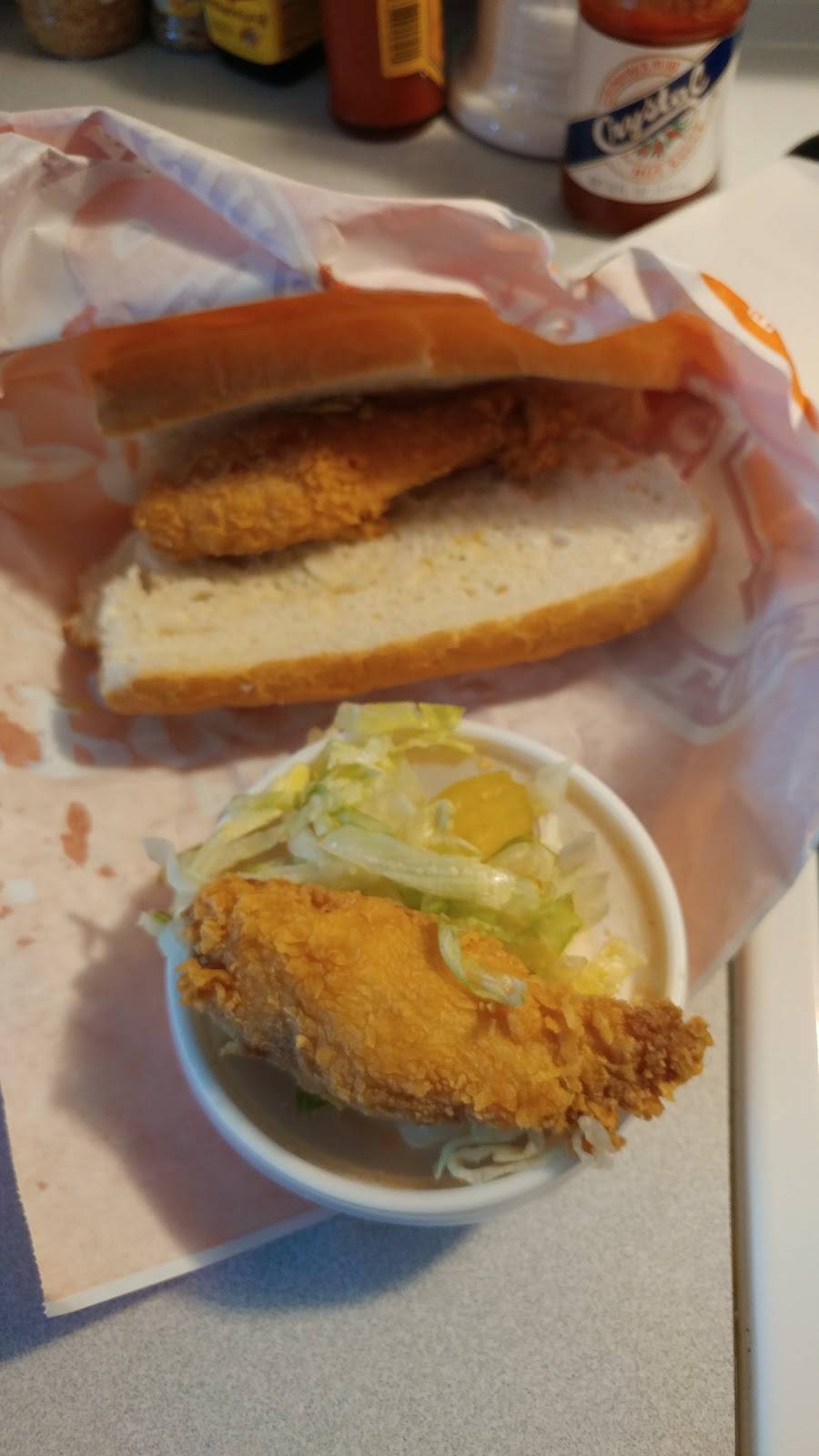 Popeyes Louisiana Kitchen | restaurant | 3214 Secor Rd, Toledo, OH 43606, USA | 4195367154 OR +1 419-536-7154