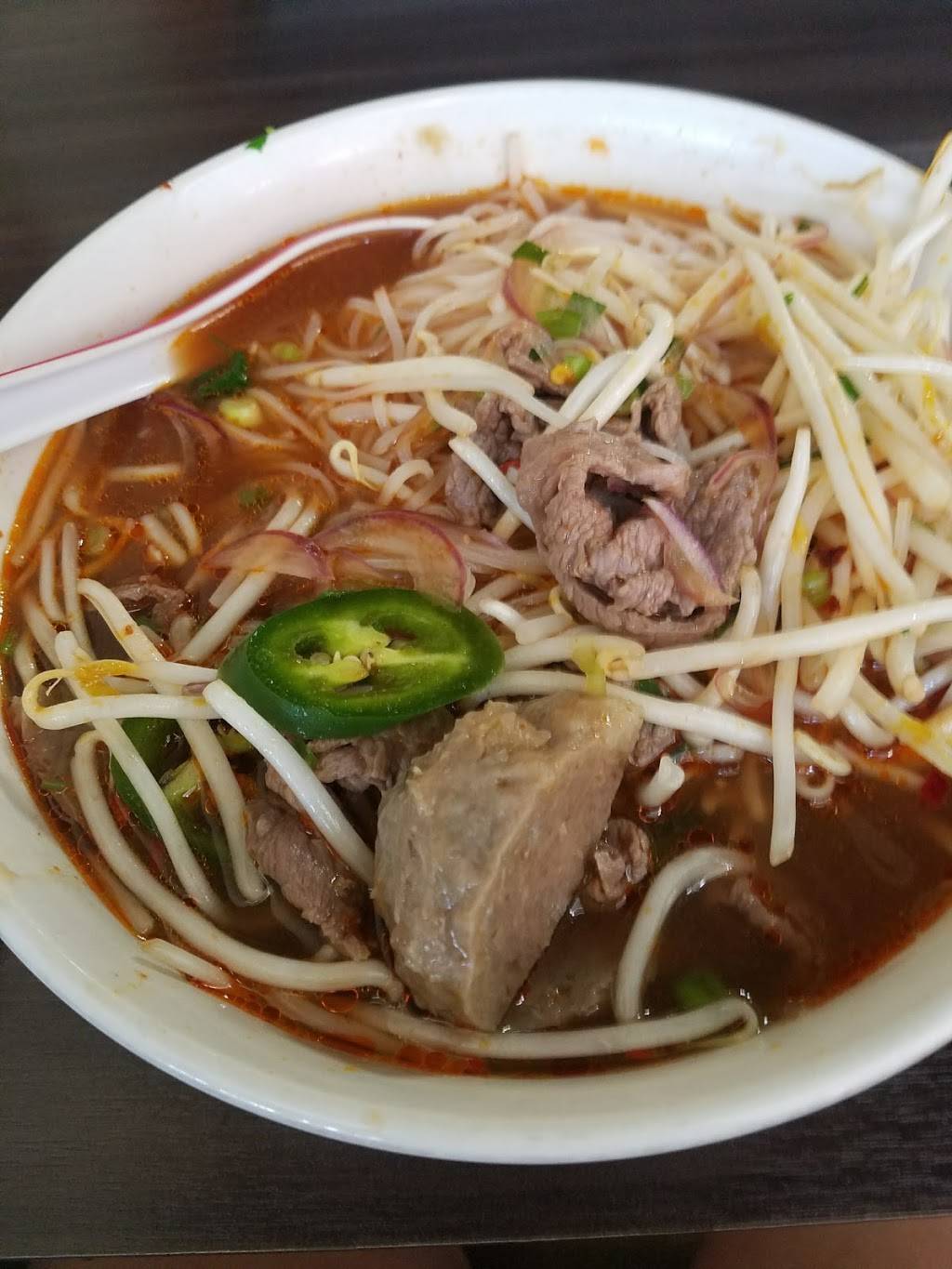 Wayside Noodles | restaurant | 760 W Shaw Ave #101, Fresno, CA 93704, USA | 5593890506 OR +1 559-389-0506