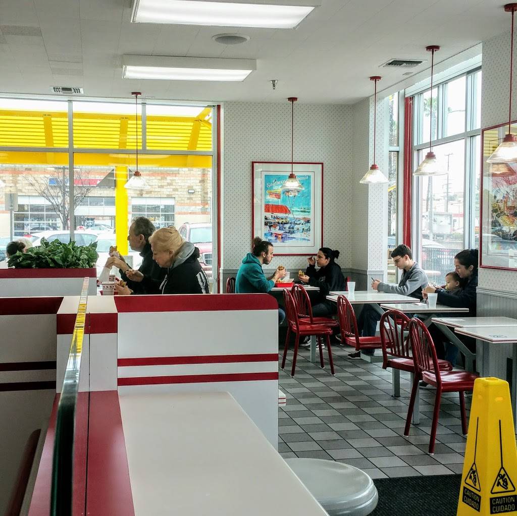 In-N-Out Burger | restaurant | 13425 Washington Blvd, Marina Del Rey, CA 90292, USA | 8007861000 OR +1 800-786-1000