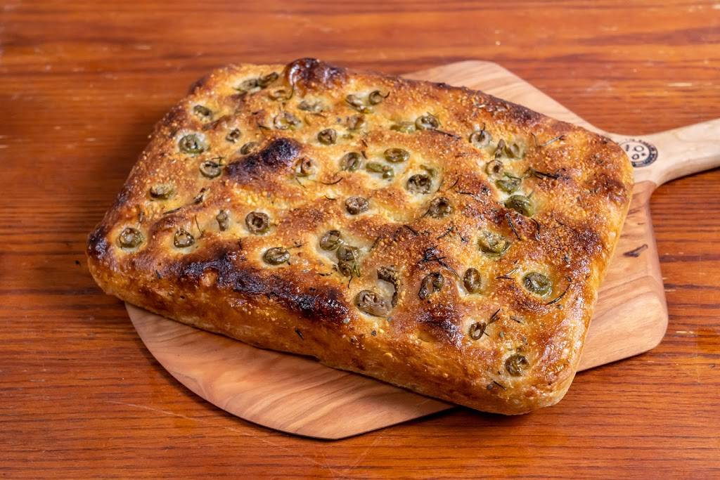 Pizzeria Vesuvio | restaurant | 1110 S Alamo St, San Antonio, TX 78210, USA | 2102457478 OR +1 210-245-7478