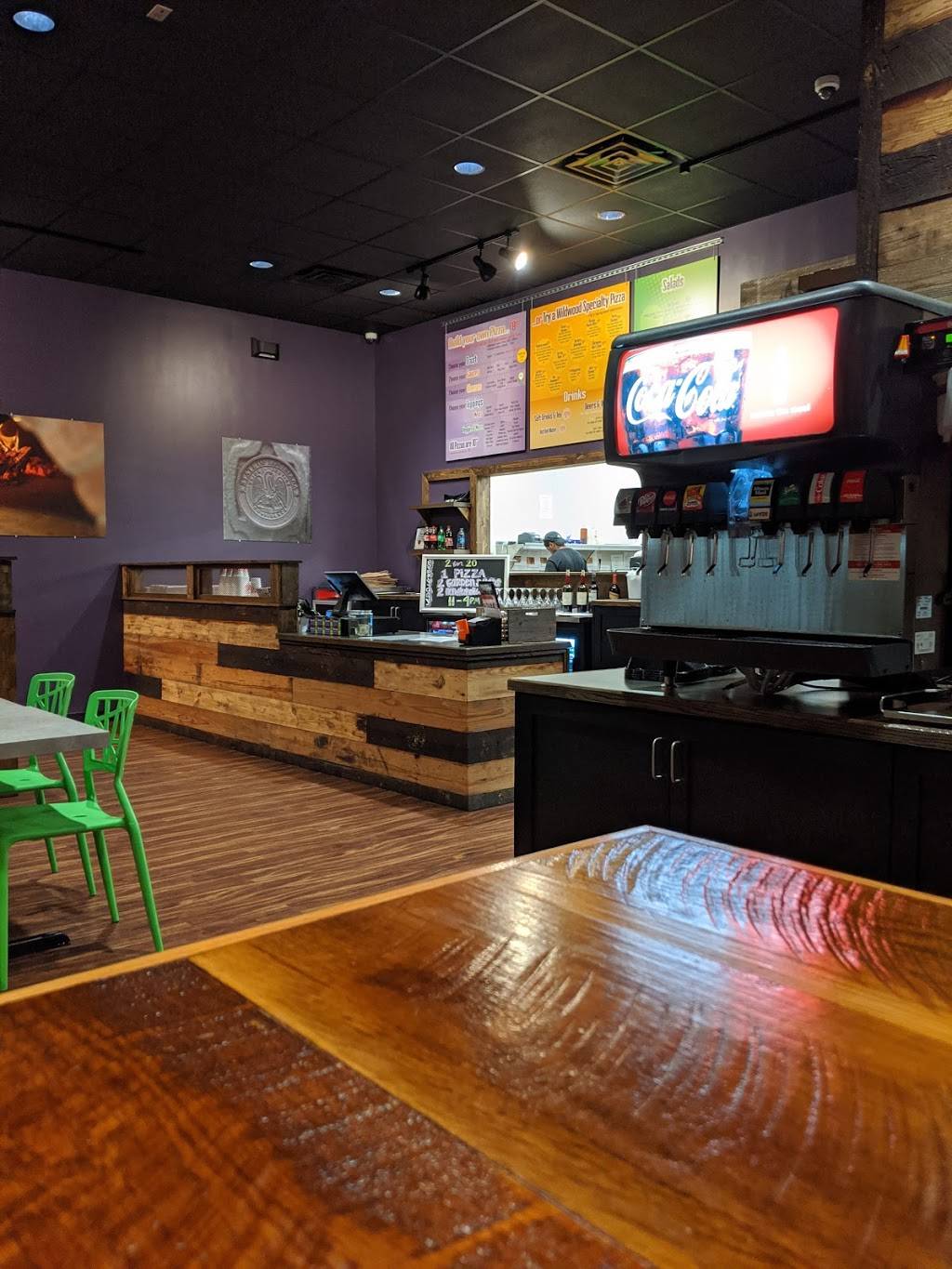 Wildwood Pizza | restaurant | 9659 Antioch Rd #105, Baton Rouge, LA 70817, USA | 2252563888 OR +1 225-256-3888