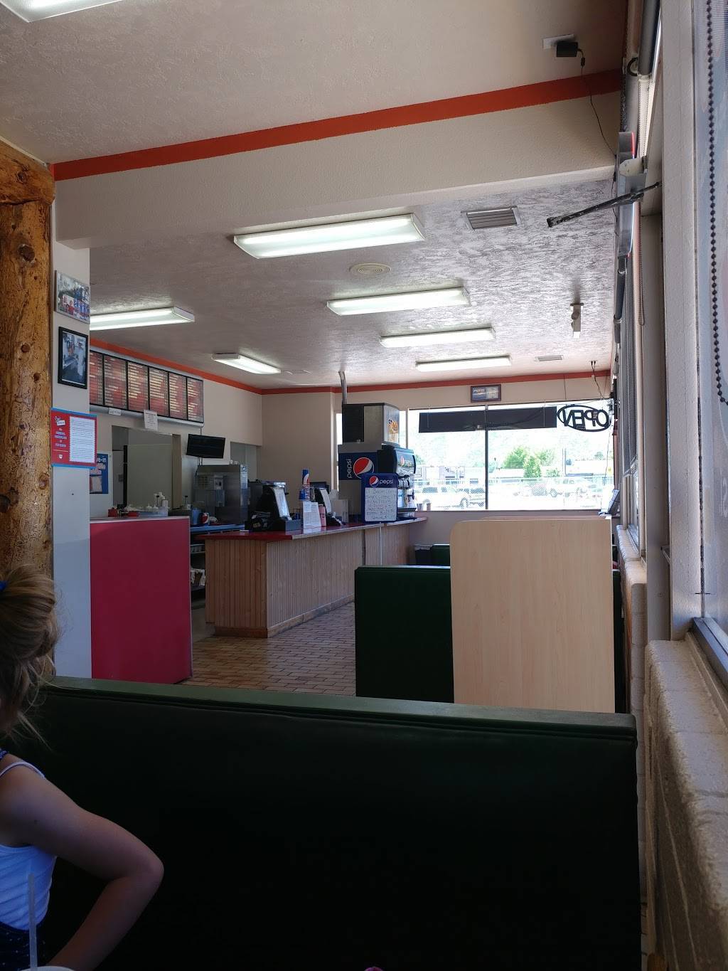 Stans Drive-In | restaurant | 248 W Center St, Salem, UT 84653, USA | 8014234141 OR +1 801-423-4141