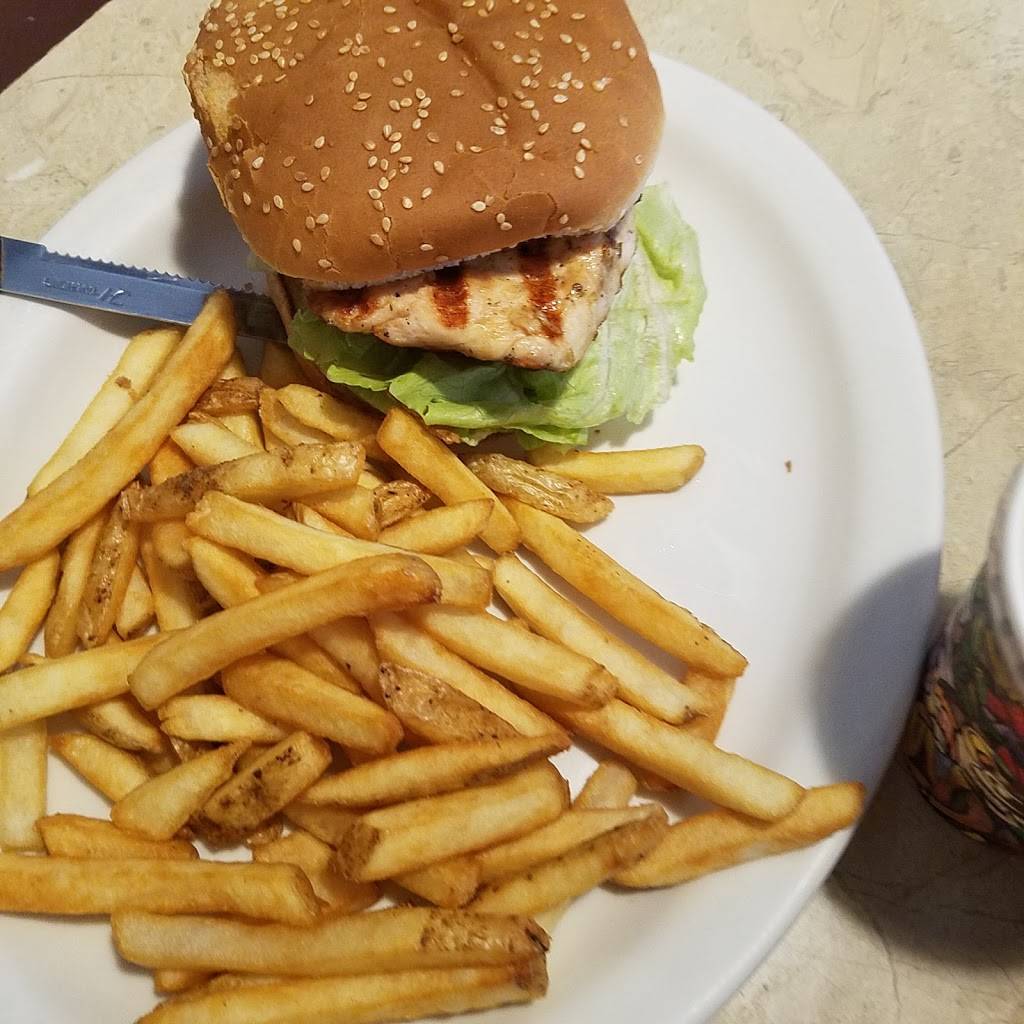 Town Center Cafe | restaurant | 44491 Town Center Way, Palm Desert, CA 92260, USA | 7603462120 OR +1 760-346-2120