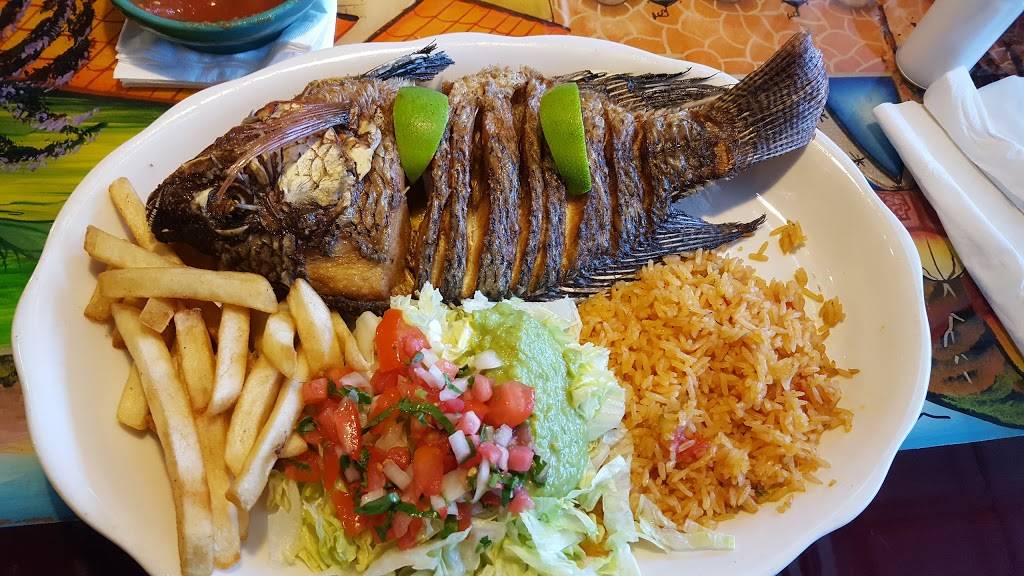 Salsas of Palm Coast | restaurant | 250 Palm Coast Pkwy NE #401, Palm Coast, FL 32137, USA | 3864453096 OR +1 386-445-3096