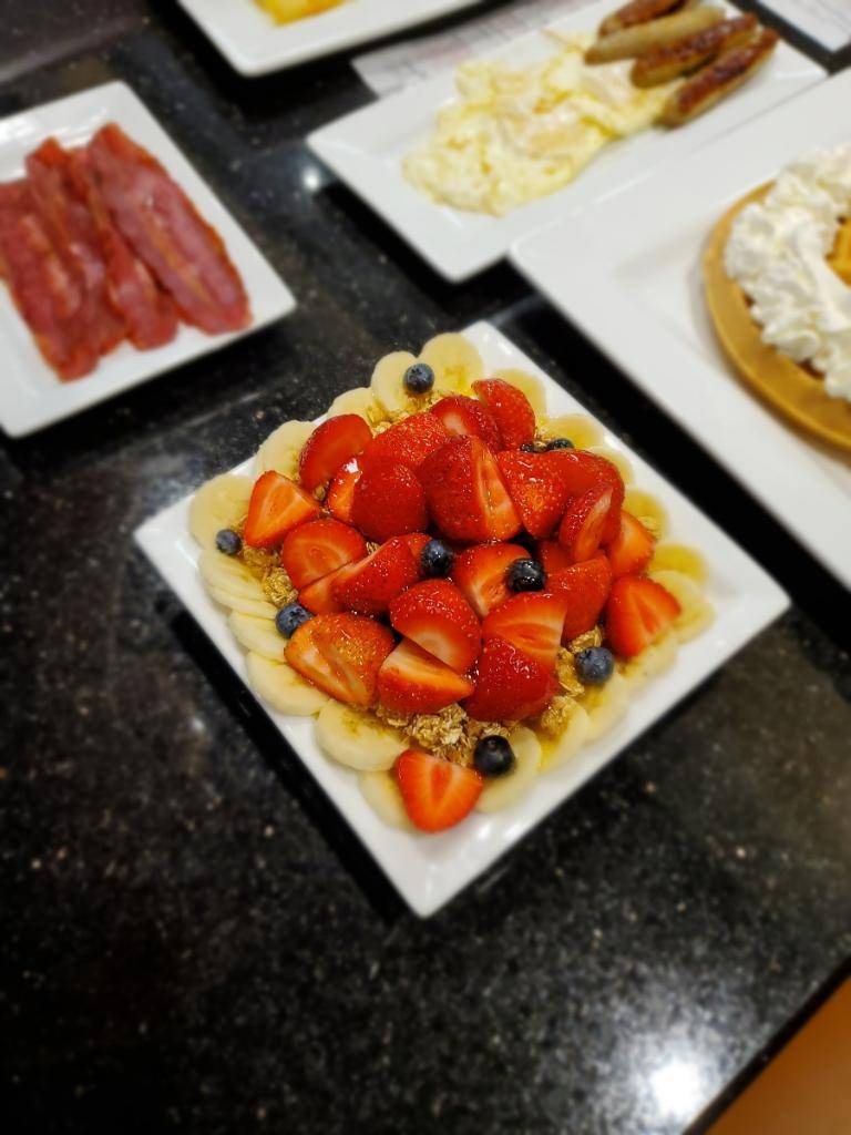 Kekes Breakfast Cafe | restaurant | 7949 Dani Dr suite 100, Fort Myers, FL 33966, USA | 2392269500 OR +1 239-226-9500