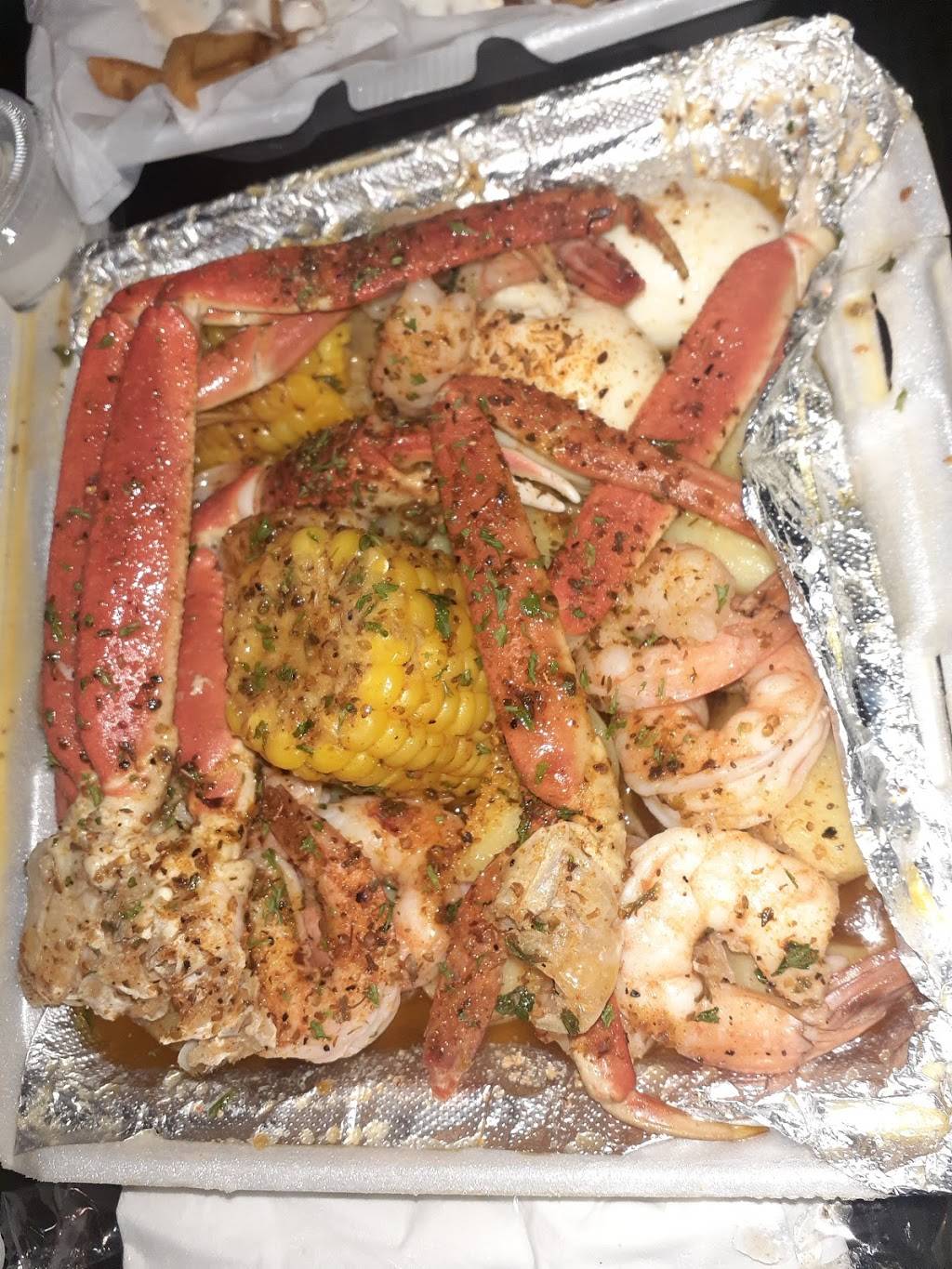 Aristacrab Seafood Restaurant | restaurant | 4106 State St Suite 8, Salem, OR 97301, USA | 9717017708 OR +1 971-701-7708