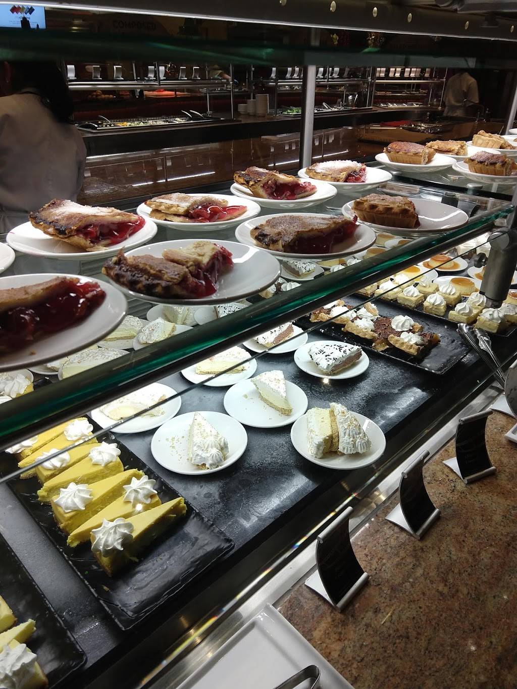 Epic Buffet | restaurant | 777 Hollywood Casino Blvd, Kansas City, KS 66111, USA | 9132879763 OR +1 913-287-9763