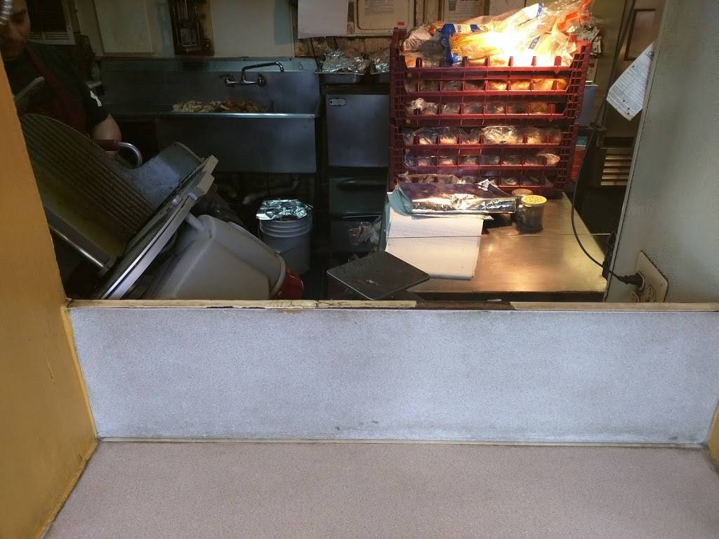 Pioneer Pit Beef | restaurant | N Rolling Rd &, Johnnycake Rd, Catonsville, MD 21228, USA | 4104550015 OR +1 410-455-0015