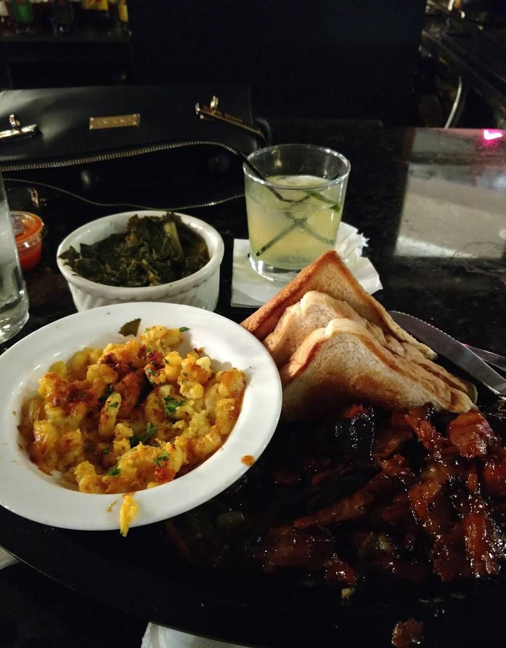 Kevantes Restaurant and Lounge | restaurant | 691 Richmond Rd, Richmond Heights, OH 44143, USA | 4404460000 OR +1 440-446-0000