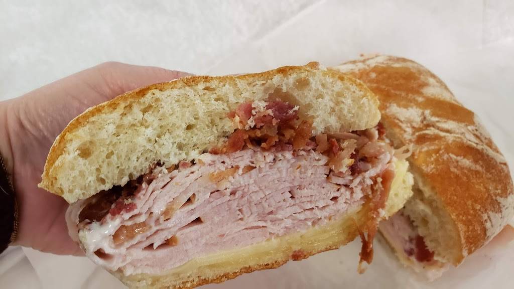 Riva Pizzeria | meal delivery | 1849 Ocean St, Marshfield, MA 02050, USA | 7818341400 OR +1 781-834-1400