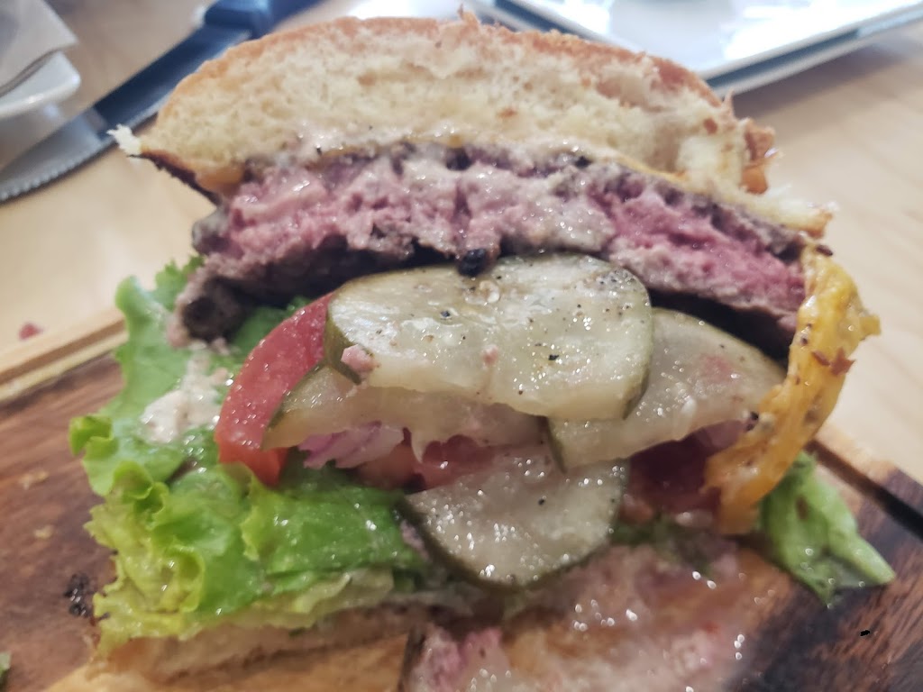 Wicked Cow Craft Kitchen | restaurant | 18507 Ventura Blvd, Tarzana, CA 91356, USA | 8185788914 OR +1 818-578-8914