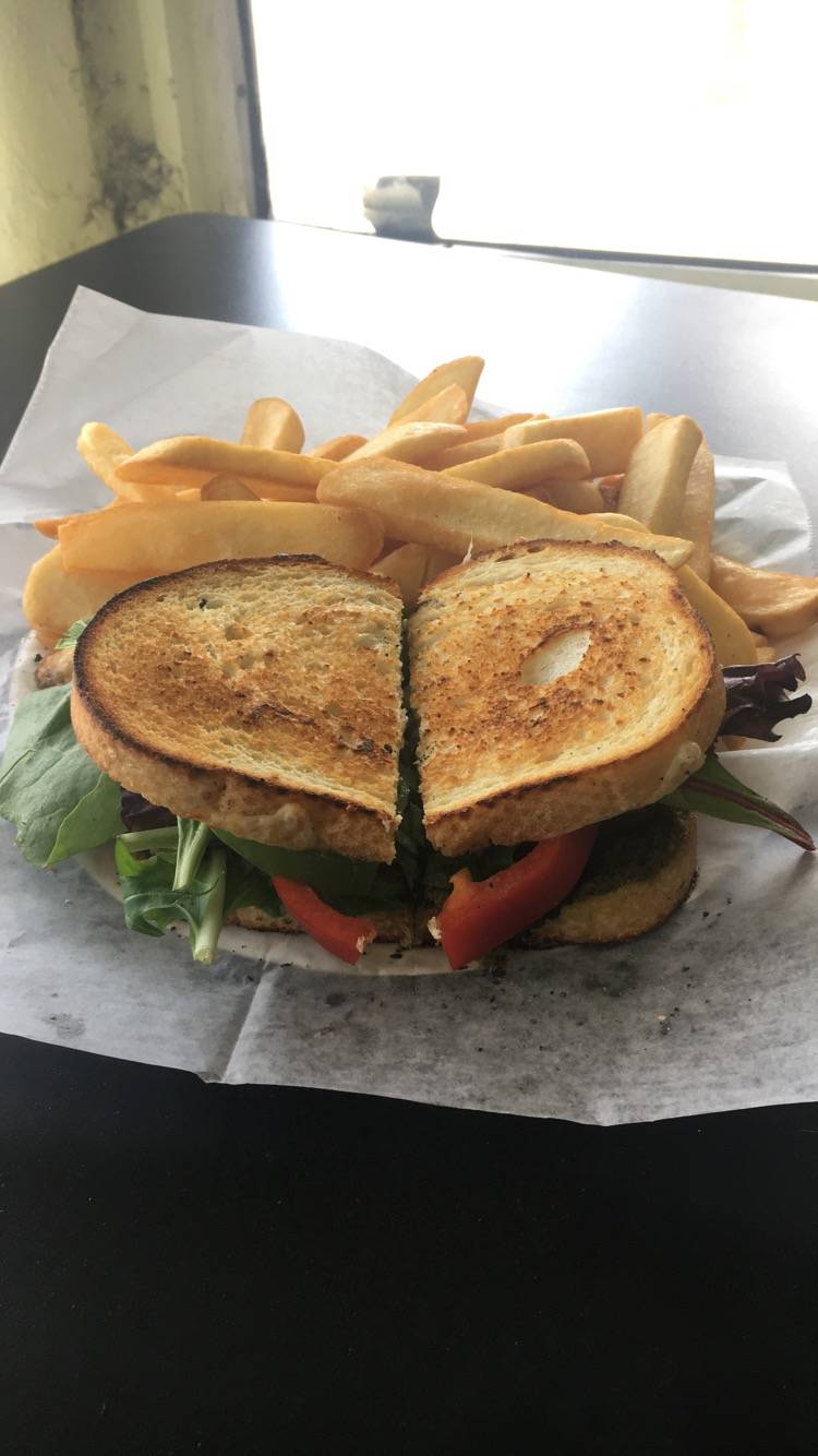 Lenas | restaurant | 889 Main St, Waltham, MA 02451, USA | 7818911270 OR +1 781-891-1270