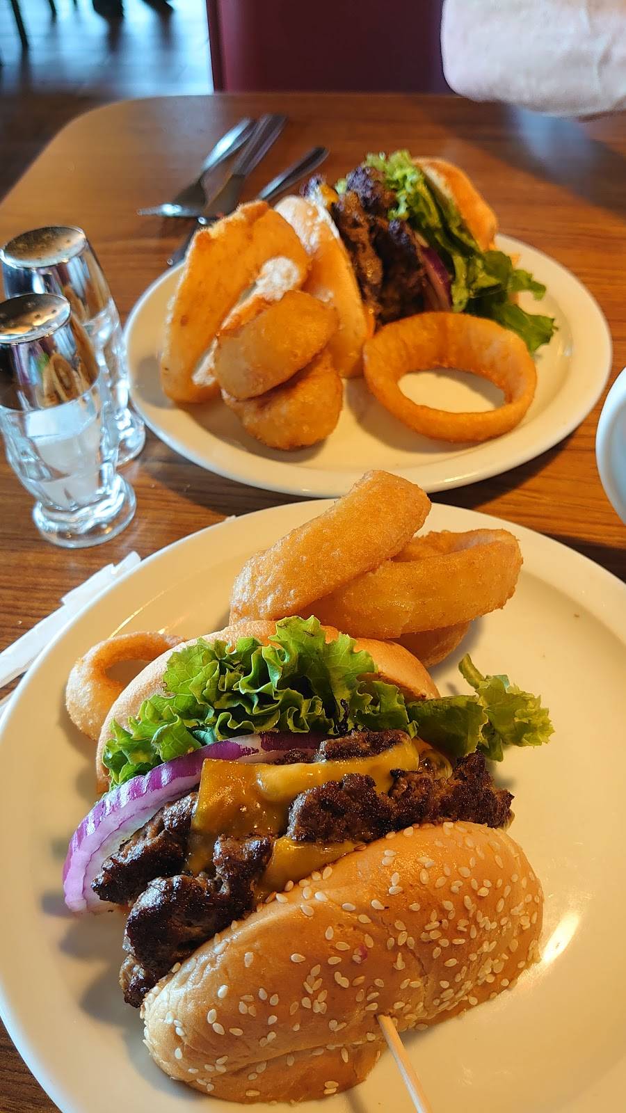 Dennys | restaurant | 205 Nugget Ave, Sparks, NV 89431, USA | 7753599053 OR +1 775-359-9053