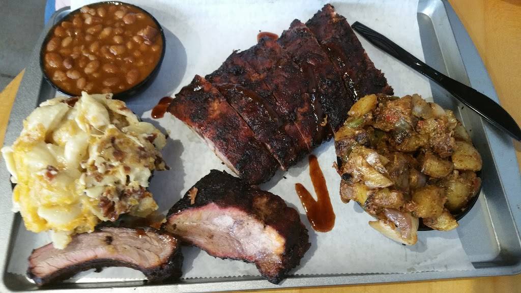 Burn Co Barbeque | restaurant | 500 Riverwalk Terrace #135, Jenks, OK 74037, USA | 9185286847 OR +1 918-528-6847