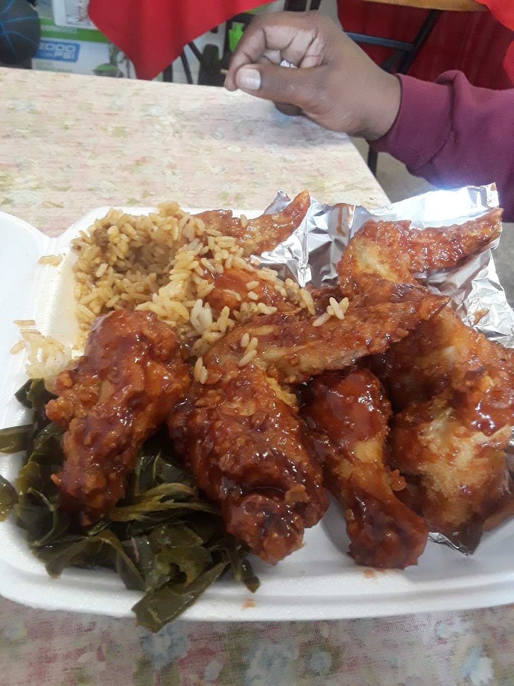 Phils Jazzy Barbecue | restaurant | 924 N Davis Hwy, Pensacola, FL 32501, USA | 8505303374 OR +1 850-530-3374