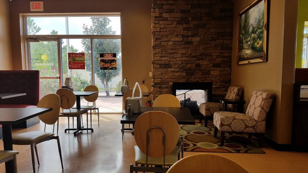 Schlotzskys Austin Eatery | bakery | 2400 S Air Depot Blvd, Midwest City, OK 73110, USA | 4054555989 OR +1 405-455-5989