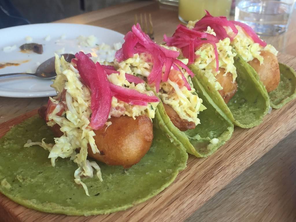 Quiubo | restaurant | 120 Water St suite 122, Naperville, IL 60540, USA | 3317022711 OR +1 331-702-2711