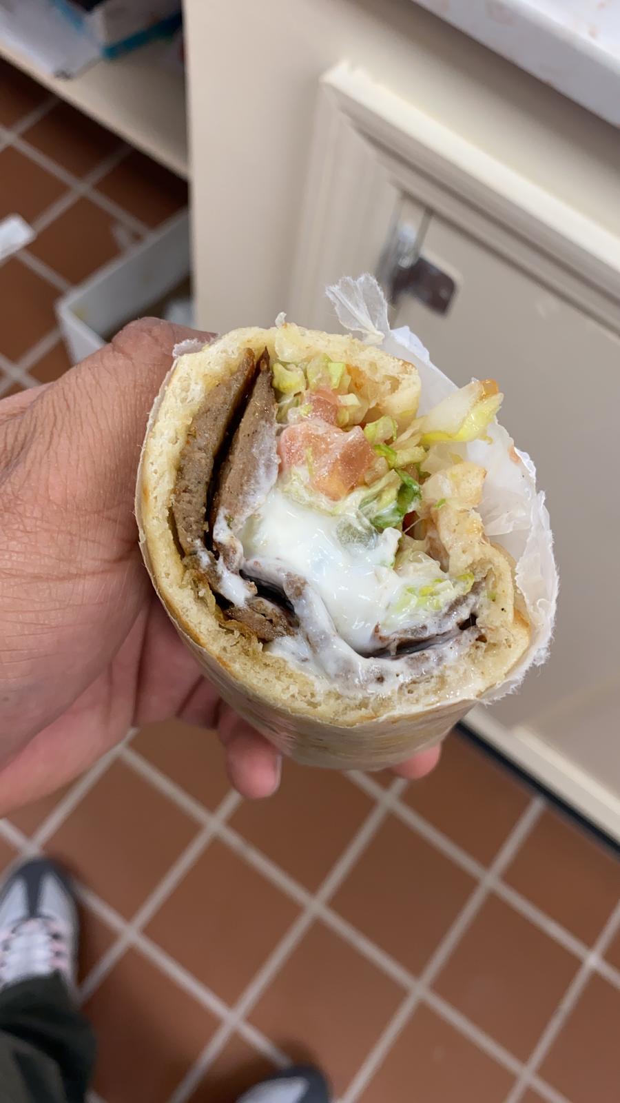 Victoria Pizza | restaurant | 48 Jones St Ste. C, Newark, NJ 07103, USA | 9737330273 OR +1 973-733-0273