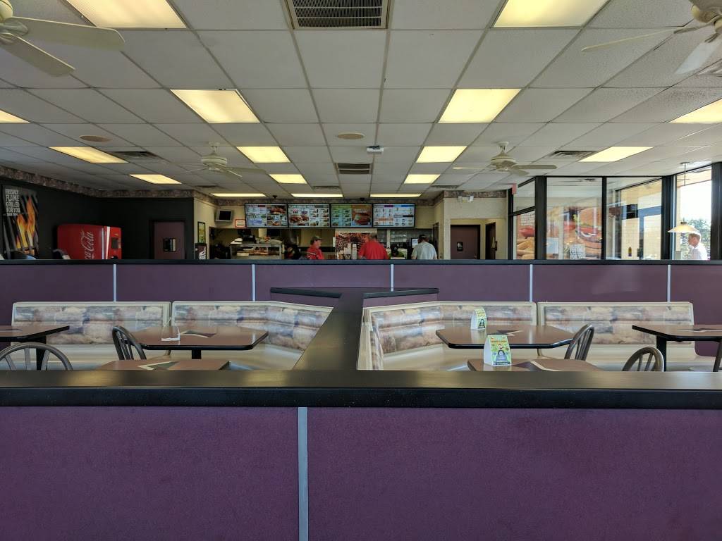 Burger King | restaurant | 2003 N Walnut St, Hartford City, IN 47348, USA | 7653489714 OR +1 765-348-9714