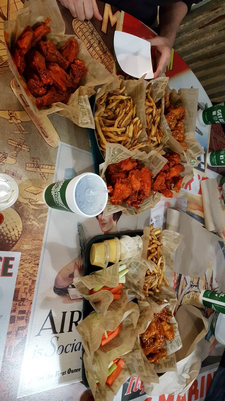 Wingstop | restaurant | 3326 N Western Ave, Chicago, IL 60618, USA | 7736970009 OR +1 773-697-0009