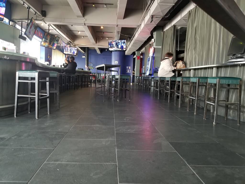 CUE BAR | restaurant | 45-18 Bell Blvd, Bayside, NY 11361, USA | 7186312646 OR +1 718-631-2646