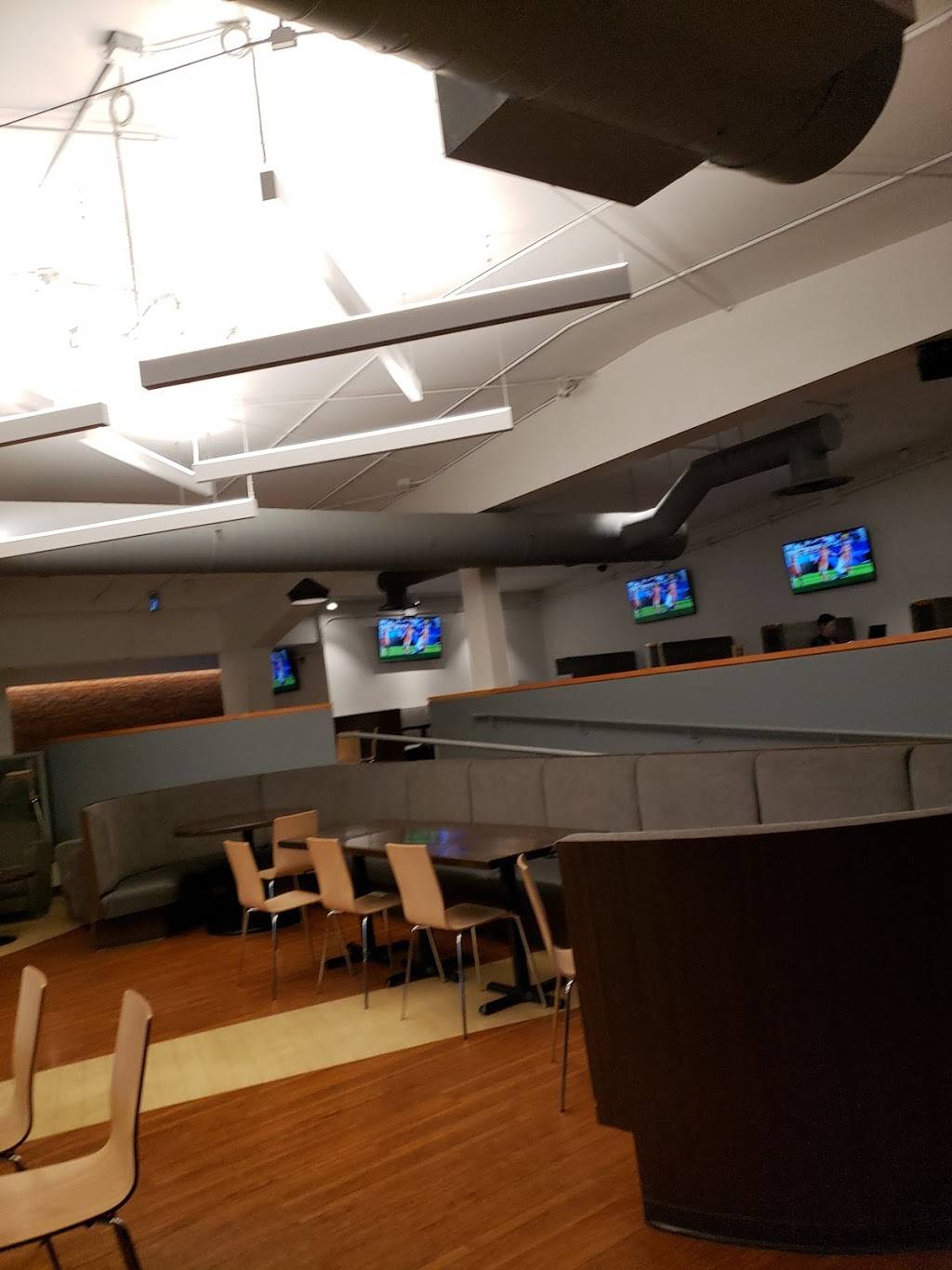 Observatory | restaurant | 1385 Woodroffe Ave A170, Nepean, ON K2G 1V8, Canada | 61372747236017 OR +1 613-727-4723 ext. 6017