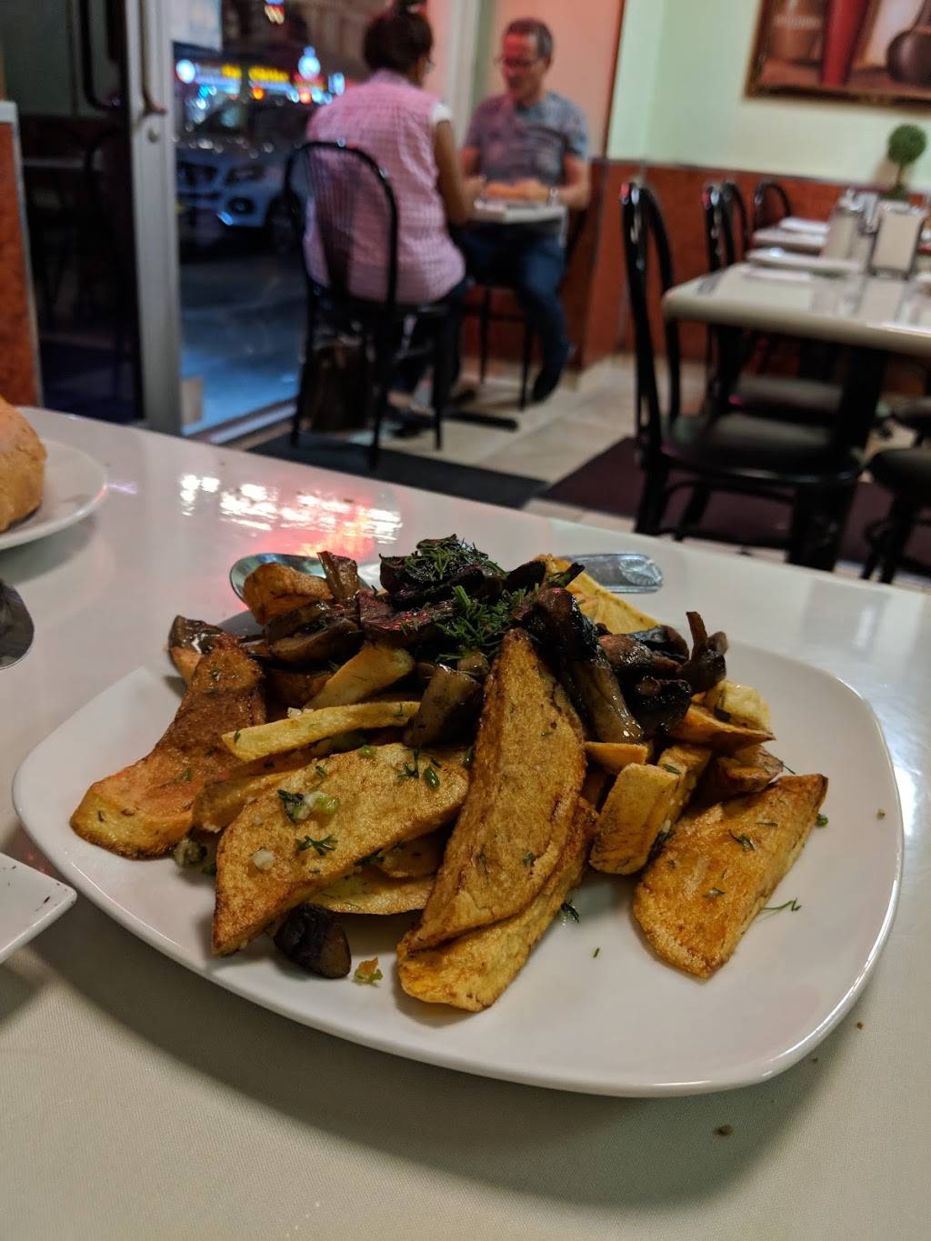 Euroasia Cafe | restaurant | 602 Brighton Beach Ave, Brooklyn, NY 11235, USA | 7188910008 OR +1 718-891-0008