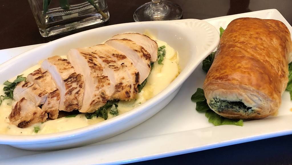 Grapevine Café | restaurant | 2058 Allouez Ave, Green Bay, WI 54311, USA | 9204692730 OR +1 920-469-2730