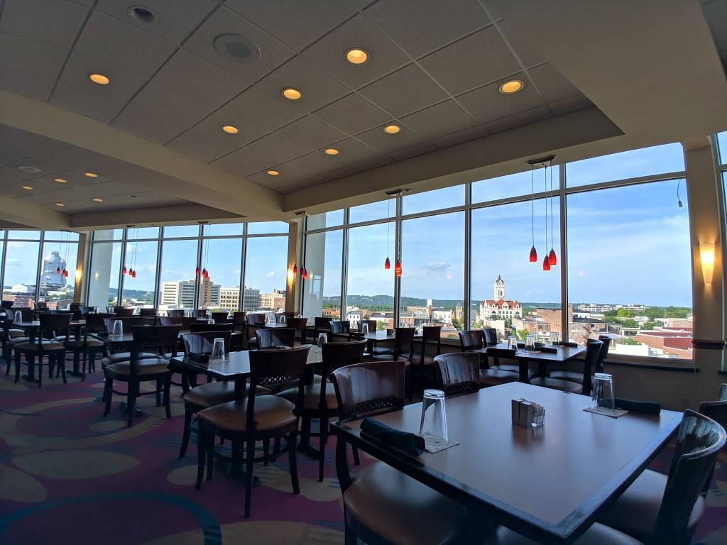 Sapphires Restaurant & Lounge at DoubleTree by Hilton Hotel Jeff | restaurant | 422 Monroe Street - Penthouse Level, Jefferson City, MO 65101, USA | 5736324144 OR +1 573-632-4144