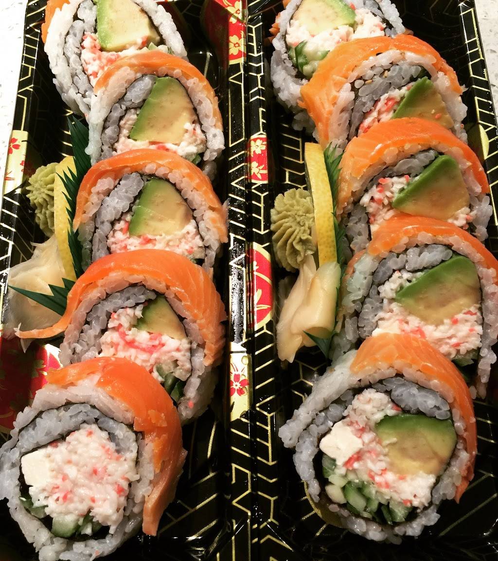 Sushi Maki House | restaurant | 645 Lakeshore Rd E, Mississauga, ON L5G 1J5, Canada | 9052710517 OR +1 905-271-0517