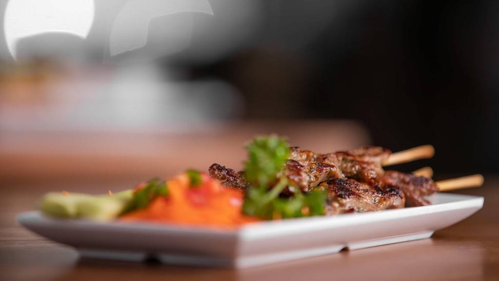 Muay Thai Kitchen | restaurant | 740 Nordahl Rd Ste 118, San Marcos, CA 92069, USA | 7609753232 OR +1 760-975-3232