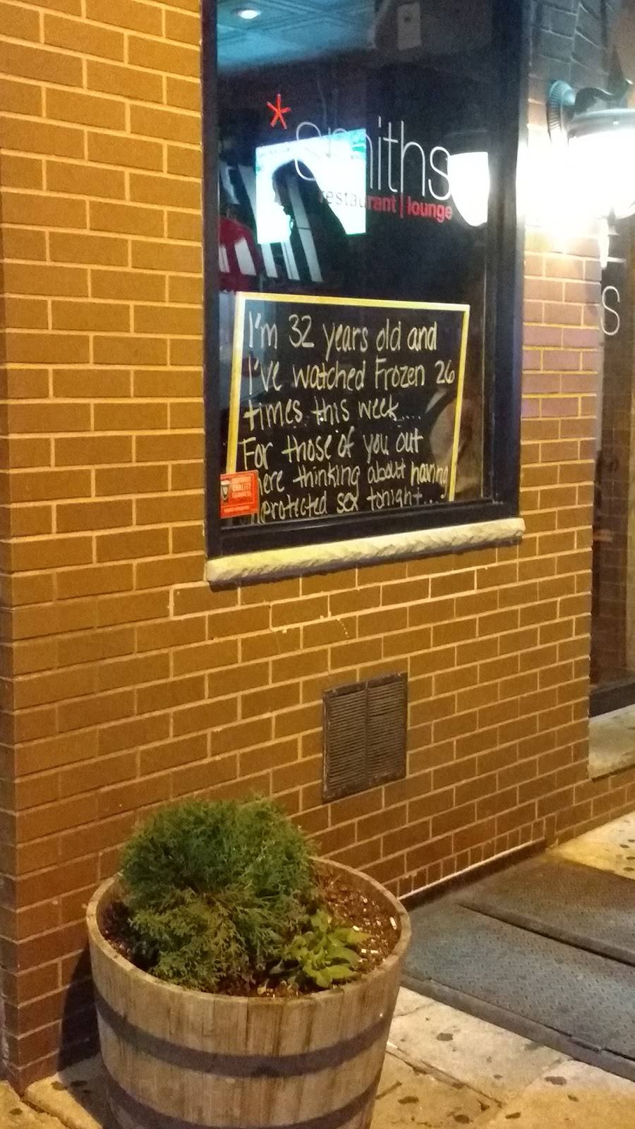 Smiths Restaurant & Bar | restaurant | 39 S 19th St, Philadelphia, PA 19103, USA | 2675462669 OR +1 267-546-2669