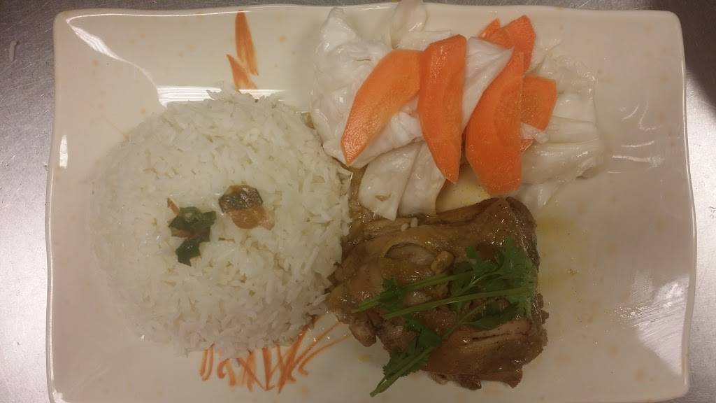 Pho Uy-Vu | restaurant | 300 S Fayette St, Shippensburg, PA 17257, USA | 7173007926 OR +1 717-300-7926