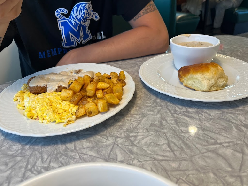 Southern Maid Donuts and Diner | restaurant | 190 US-167, Bald Knob, AR 72010, USA | 5017241322 OR +1 501-724-1322