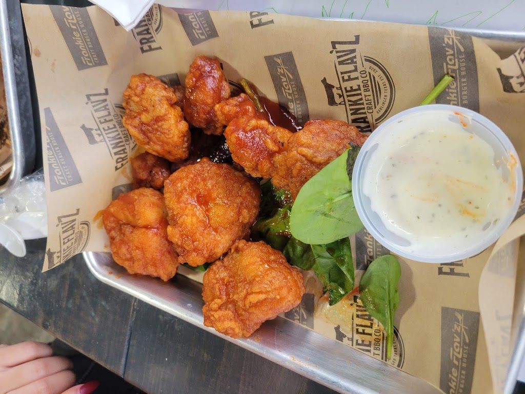 Frankie Flavz Craft Burgers & BBQ Co. | restaurant | 1322 S International Blvd, Weslaco, TX 78596, USA | 9563752212 OR +1 956-375-2212
