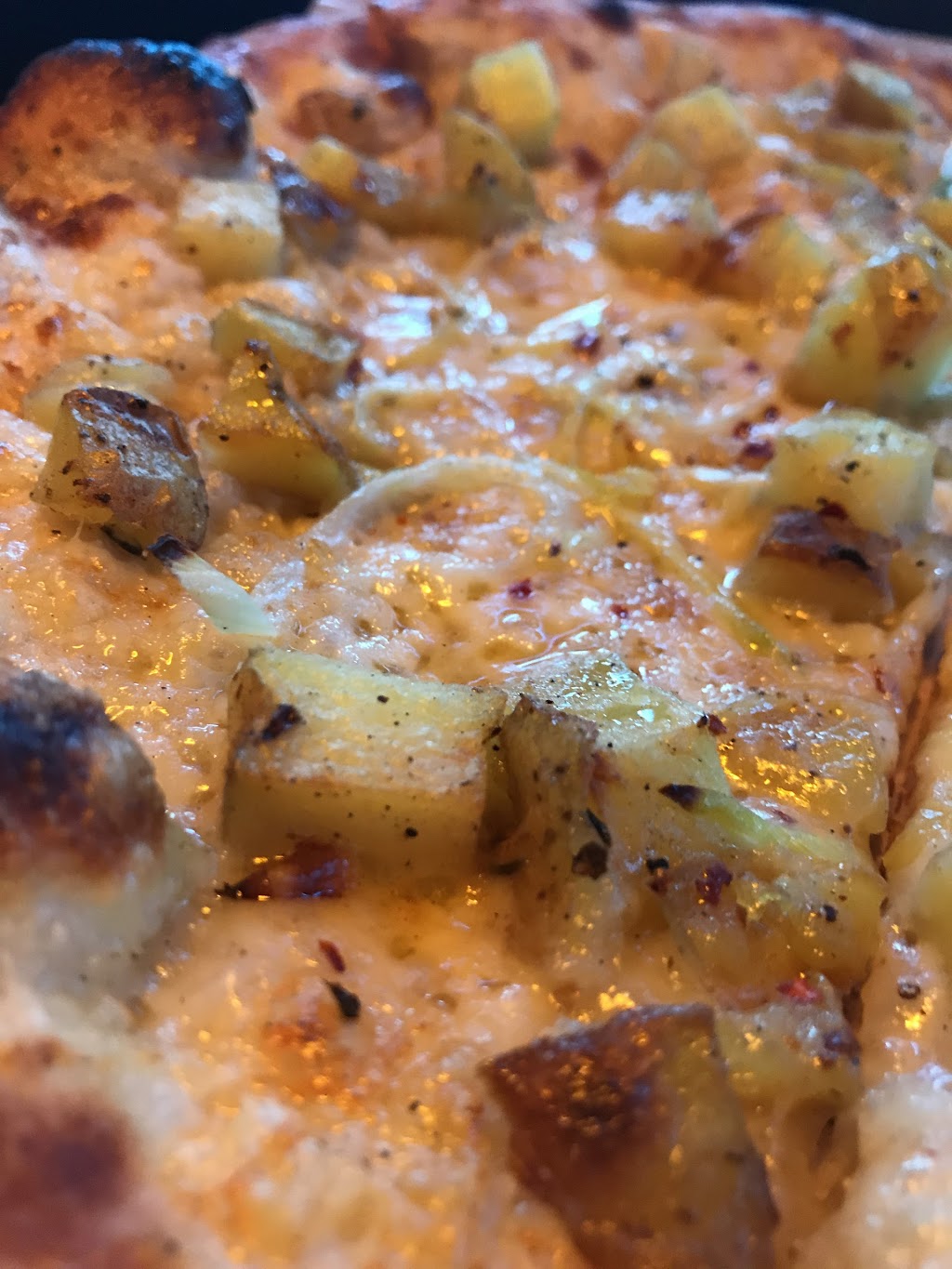 Sweet Heart Pizza | restaurant | 0672 S Gaines St, Portland, OR 97239, USA | 5039541706 OR +1 503-954-1706