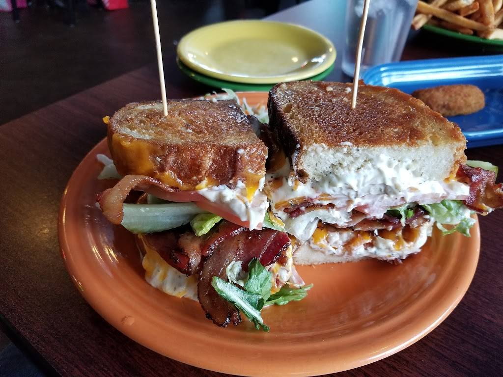 Melt Bar and Grilled | restaurant | 3921 Medina Rd, Akron, OH 44333, USA | 3309830015 OR +1 330-983-0015