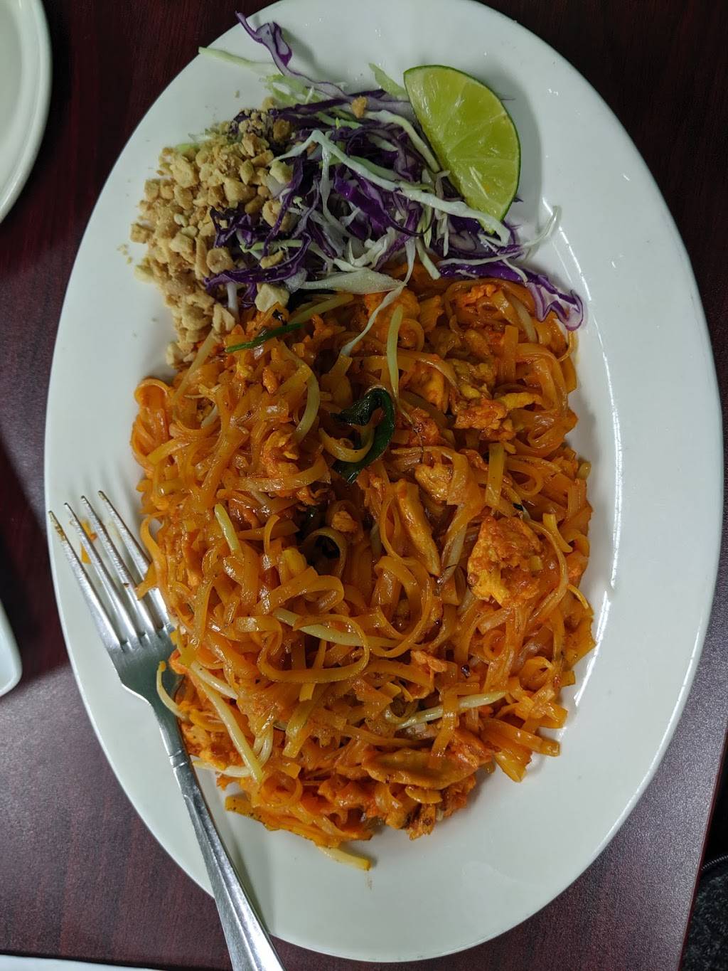 Baisi Thai Restaurant | restaurant | 329 W 63rd St, Westmont, IL 60559, USA | 6303246753 OR +1 630-324-6753