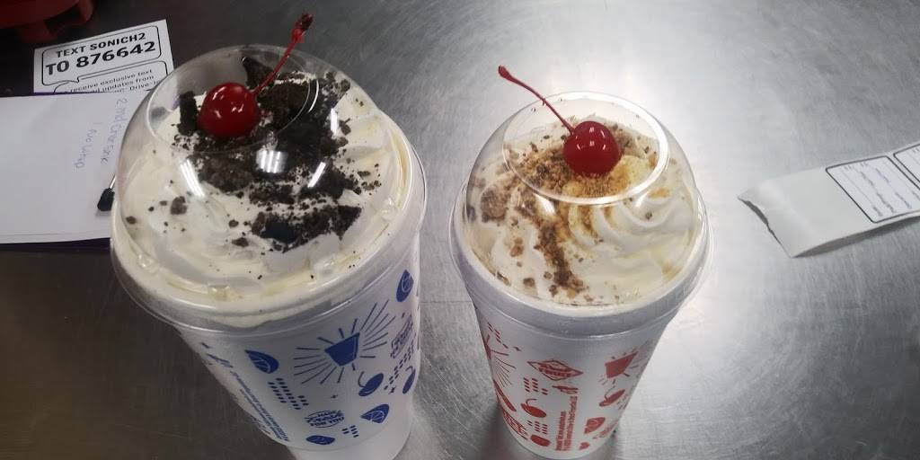 Sonic Drive-In | restaurant | 1426 E Lake Mead Pkwy, Henderson, NV 89015, USA | 7026330051 OR +1 702-633-0051