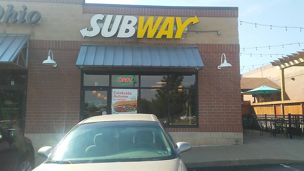 Subway | restaurant | Emerald Crossing, 4760 Grayton Rd Unit #4, Cleveland, OH 44135, USA | 2162653421 OR +1 216-265-3421