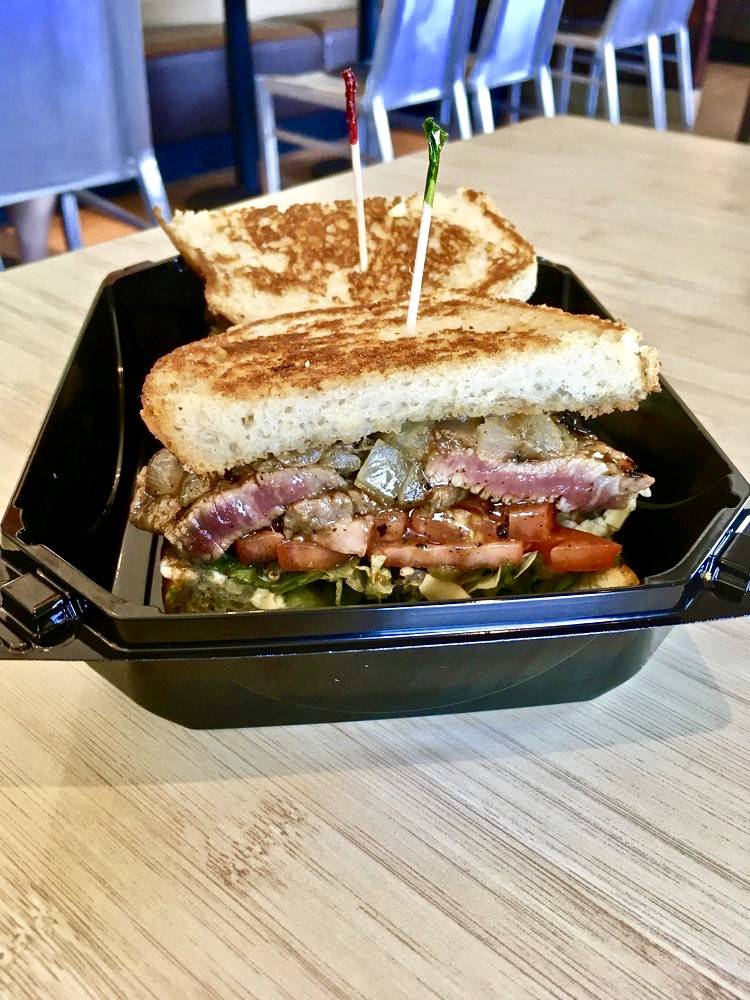 The Habit Burger Grill | restaurant | 36350 Hidden Springs Rd A, Wildomar, CA 92595, USA | 9516780766 OR +1 951-678-0766