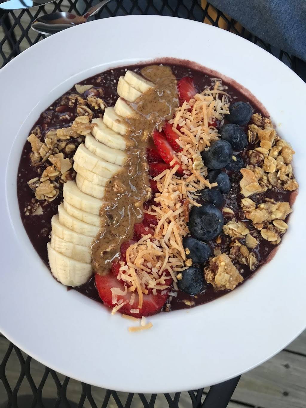 Flying Fish Cafe and Sushi Bar | restaurant | 300 Coastal Hwy, Fenwick Island, DE 19944, USA | 3025810217 OR +1 302-581-0217