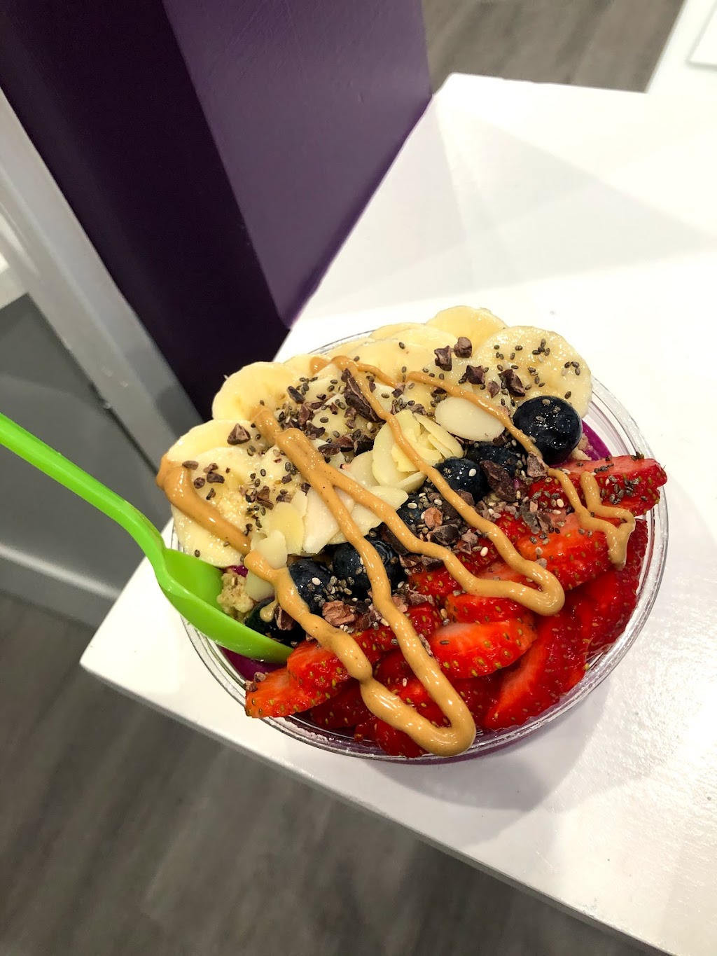 SuperBowls & Smoothies | restaurant | 1055 E 9 Mile Rd unit c, Pensacola, FL 32514, USA | 8503327100 OR +1 850-332-7100