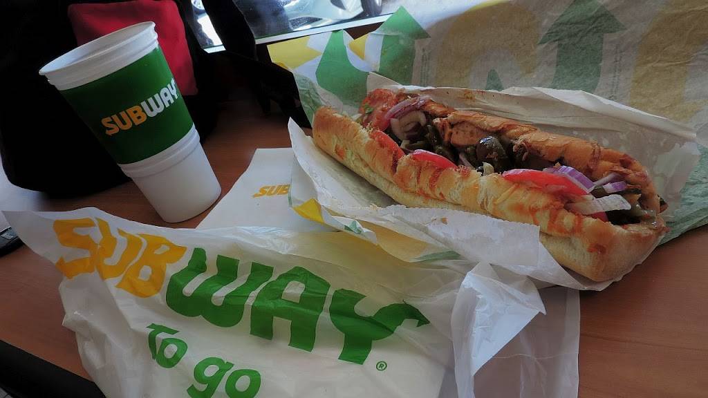 Subway | restaurant | 1668 SE Port St Lucie Blvd, Port St. Lucie, FL 34952, USA | 7723351545 OR +1 772-335-1545