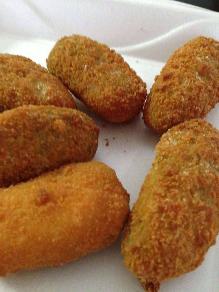 Acuna Pizza | meal takeaway | 342 E Irving Park Rd, Roselle, IL 60172, USA | 6303511060 OR +1 630-351-1060