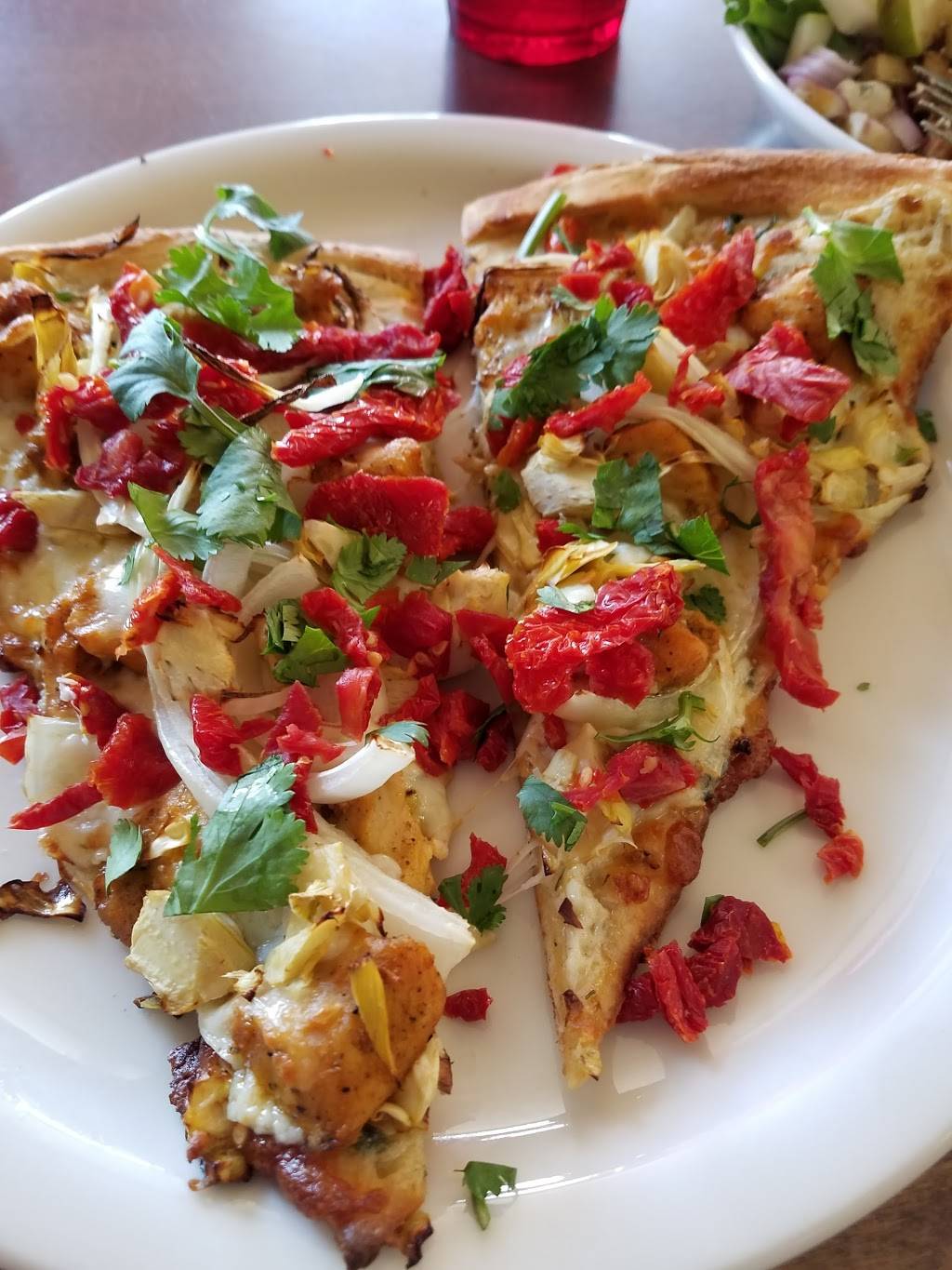 Pizza Guru | restaurant | 3534 State St, Santa Barbara, CA 93105, USA | 8055633250 OR +1 805-563-3250